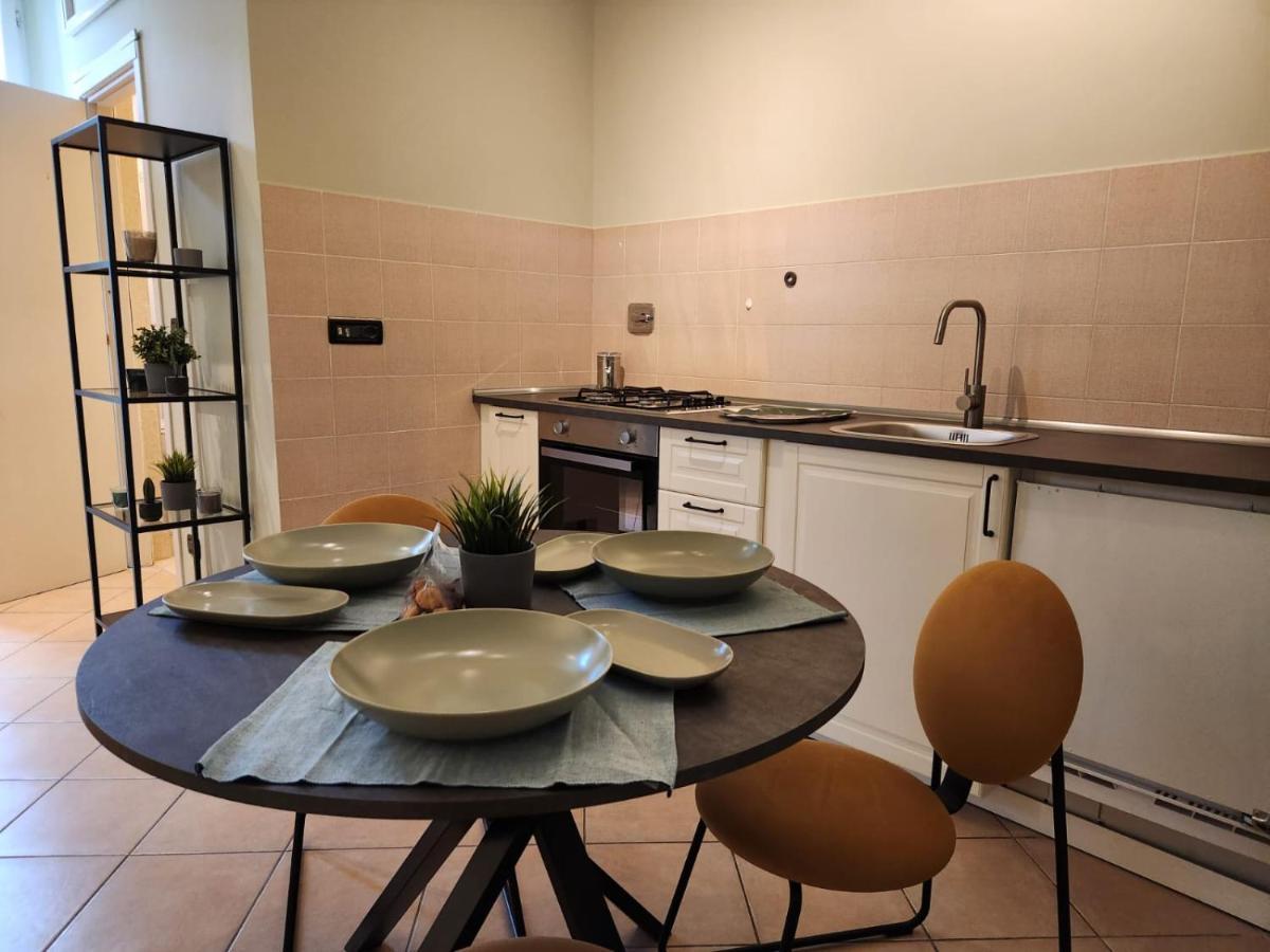 Da Amelie - Casa Lorenzo Nel Cuore Della Gran Madre A Torino Luaran gambar