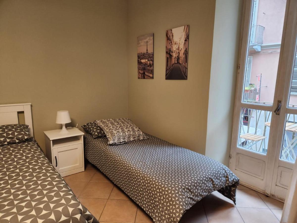 Da Amelie - Casa Lorenzo Nel Cuore Della Gran Madre A Torino Luaran gambar